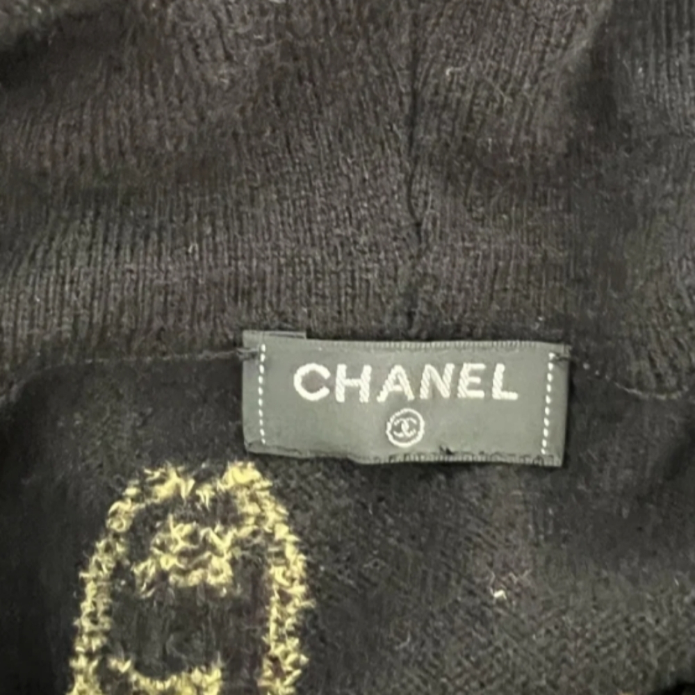 🆕️Chanel 2021 fall/winter CC mania Floral Swether - Picture 14 of 16